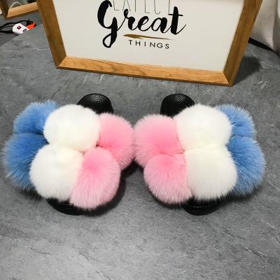 China CUSHIONING Full Style Fluffy Indoor Slippers With Fur Ball Fur Slides Fox Fur Slippers Sandals for sale