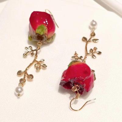 China Cute fashion S925 sterling silver cc earrings handmade in pure natural pink flower pearl earrings for sale