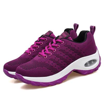 China 2021 Breathable Luxury Tennis Ladies Sports Shoes Increasing Women's Style Casual Fitness Walking Women's Sports Shoes for sale