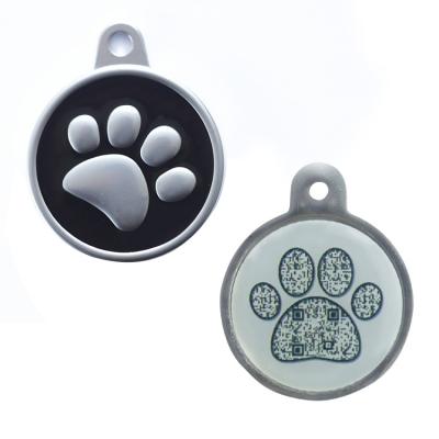 China Custom Feet Shape Personalized NFC Pet Tag Customized Dog Pet Identification QR Code Tag Matel Engraving Sublimation Dog Tag for sale