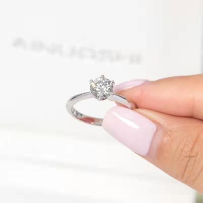 China Fashion Classic Moissanite Ring Fixed Mouth S925 Silver Ring For Girlfriend 1 Carat Moissanite [1 Carat] for sale