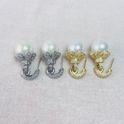 China New Environmental Friendly Design Vintage Silver Gold Plated Zircon Pearl Stud Earrings Women for sale