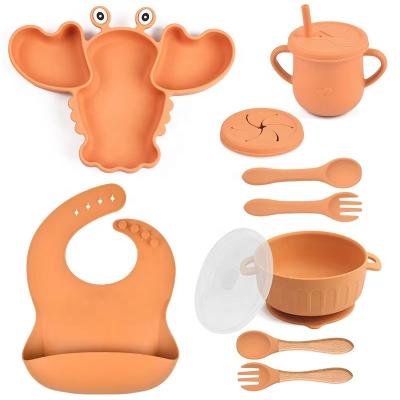 China BPA Free Wholesale Baby Feeding Set Soft Spoon BPA Fres Silicon Suction Bowl Divider Kids Feeding Plate Bowl Set With Spoon for sale