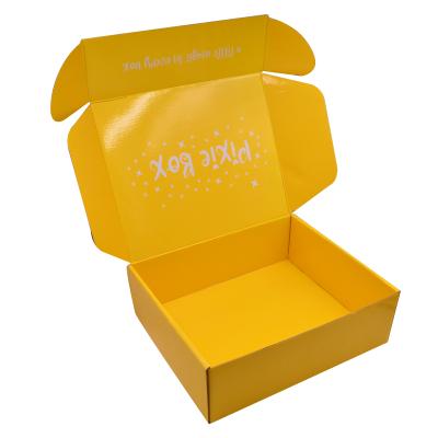 China Recycled Materials Custom Corrugated Paper Box Packaging Subscription Mailing Box for sale