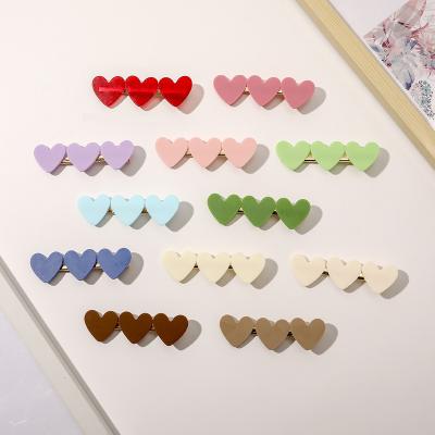 China 12 Color Main Decration Korean Style Heart Shaped Platypus Ladies Hair Clips Hair Accessories Clip Plastic Resin Hair Clips for sale