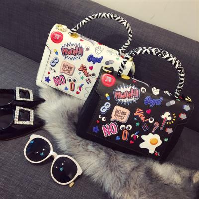 China 2021 High Quality USA Graffiti Hot Selling Personalized Handbag For Women Designer Handbag Cartoon Women Handbags for sale