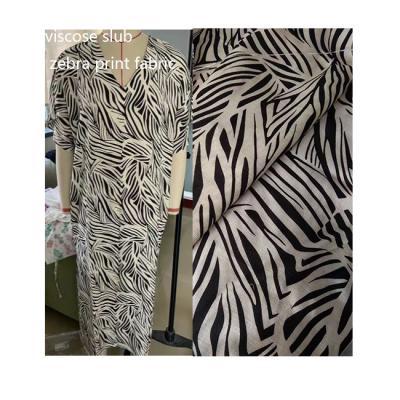 China Viable price hot sale 100%viscose digital print fabric viscous rayon wick print fabric cheap viable price for dress for sale