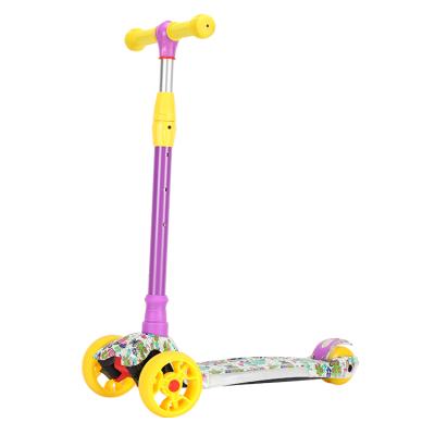 China Custom PU Fashion Graphics Pro Quality Water Decal Water Kick Scooters Foot Scooters With Rear Brake for sale