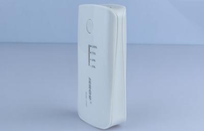 China Portable Mobile Charging 5600 mah Emergency Power Bank / Lithium Polymer Power Bank for sale