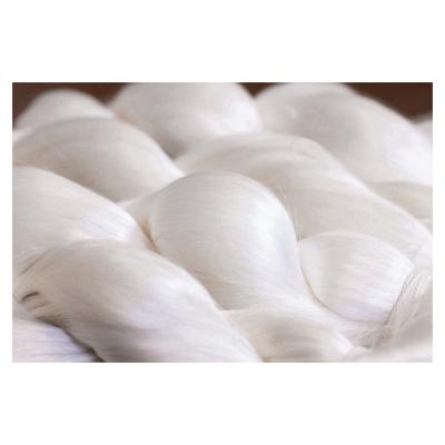 China Raw Silk 20-22 Batting Skin-Friendly 100% Pure Organic Silk Fabric High Quality For Weaving for sale