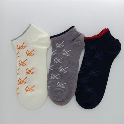 China Zhejiang QUICK DRY manufacturers sell the high quality and high quality socks for men for sale