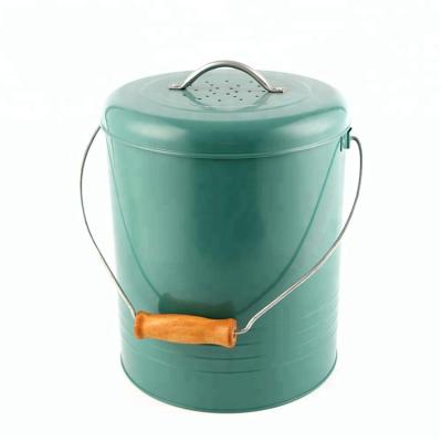 China Sustainable Kitchen Metal Iron Trash Can Compost Pail With Lid Filter Compost Bin Kitchen Includes Charcoal for sale