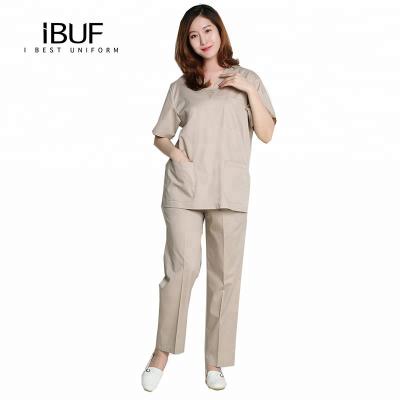 China Anti-Shrink V-Neck Tunic Unisex Styling Scrubs Uniform Suits With 6-Pocket Cargo Panties for sale