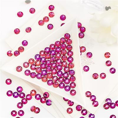 China Flare ss20 hotfix flatback fuchsia rhinestone Shinning for wedding dress for sale