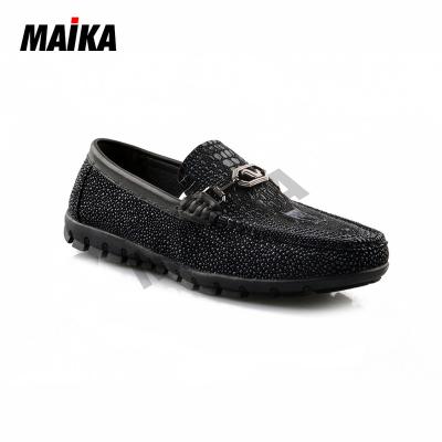 China Fashion Trend New Wholesale Men's Sports Style Shoes Lace Up Branded Cow Leather Shoes Men High Quality Designer Sport Casual Shoes for sale