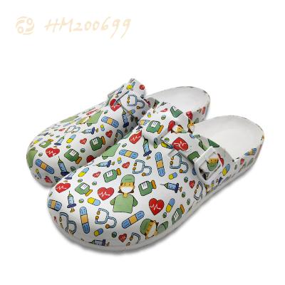 China HM200699 Waterproof Women's Medical EVA Clogs Ladies Work Shoes Garden Clogs Nurses Surgical Clogs for sale