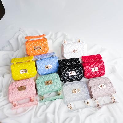 China Fashion Silicone Jelly Purse Handbag Wholesale Woman Mini Jelly Chain Ladies Bags Wrist Candy Children Small Jelly Purses And Handbags for sale