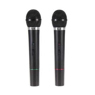 China Factory direct wireless interview microphone hair is easy to carry frequencyFM102-105MHZ FM carrier wireless microphone for sale