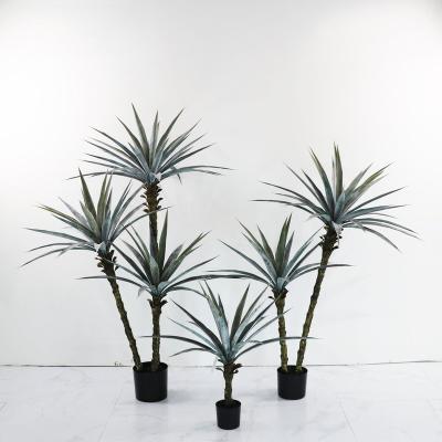 China Wholesale Artificial Potted Tree Plant Fake PE Potted Agave Plants Used For Home Decor Artificial Bonsai Plant for sale