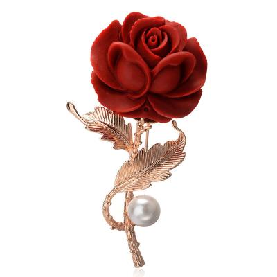 China High Grade Resin Flower Pearl Brooch Fashion Acrylic Resin Rose Brooch Pin Classic Soft Christmas for sale