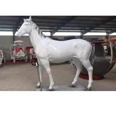 China Europe Horse Sculpture Artificial Fiberglass Horse Statue for sale