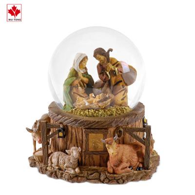 China Custom Europe Resin Nativity Snow Globe For Christmas Decoration for sale