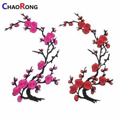 China CRN0458 Sustainable Multi Color Applique Iron On Custom Embroidery Patches for sale