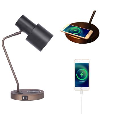 China Support Qi Wireless Charging E27 Table Lamp With USB Port Table Lamp Iron Tube Wireless Charging High Quality Desk Lamp for sale