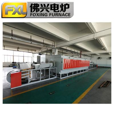 China Furo de cinturón de malla de 380V Metalurgia de polvo continua Tratamiento térmico Sinterización en venta
