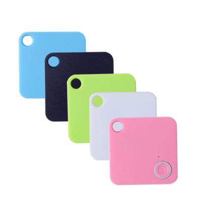 China 10m Wholesale Cheap Wireless Alarm Device Sonic Keychain Whistle Key Finder Anti-lost Personal Alarm for sale