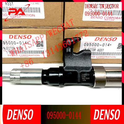 Chine Injecteur de gazole de pièces de machines de construction 095000-1020 095000-0144 pour le moteur diesel d'injection de pompe à vendre