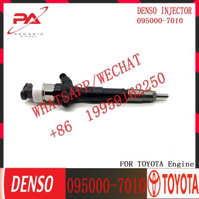 China D-ENSO 095000-7010 23670-39165 original new Diesel Fuel Injector 095000-7010 For T-oyota Truck 2KD Engine for sale