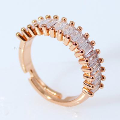 China TRENDY Hot Selling Cubic Zirconia Ring Wedding Women Ring Fashion Design 18k Gold Plated for sale