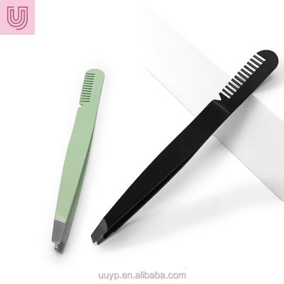 China Slant Tip Stainless Steel Eyebrow Tweezers With Comb Wholesale Professional Advanced Black Flat Tip Eyebrow Makeup Slope Tip Stainless Steel Eyebrow Tweezers With Comb for sale