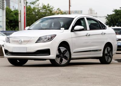 China sedán AEOLUS E70 de los coches eléctricos de Dongfeng de la gama larga de 120kw 230NM en venta