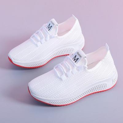 China CUSHIONING 2021 new low price sports sneakers shoes sport running shoes for women ladies walking fashion platform sports shoes for sale