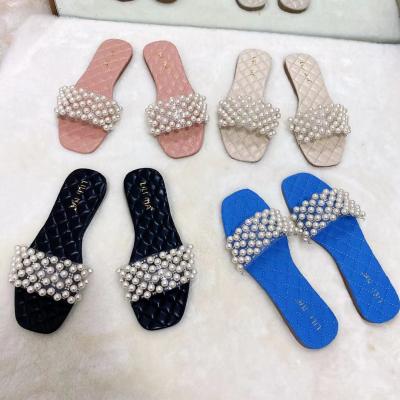 China Fashion trend factory wholesale luxury pearl summer sandals for women and ladies fashion shoes sandals women female beach flat sandals for sale