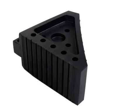 China With Rope Loading Solid Rubber Wheel Wedge Block For Car / Trucks for sale