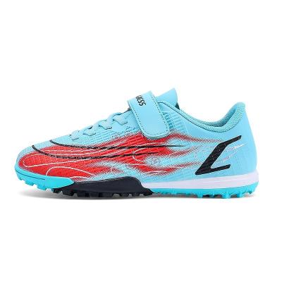 China Sport Wear Hot Selling New Soccer Shoes Man Kids Most Popular Soccer Football Boots Customize Soccer Shoes for sale