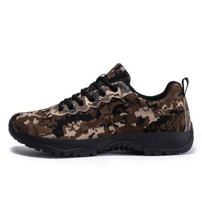 China Special Offer Rubber Hot Selling Mens Camouflage Outdoor Work Safety Shoes for sale