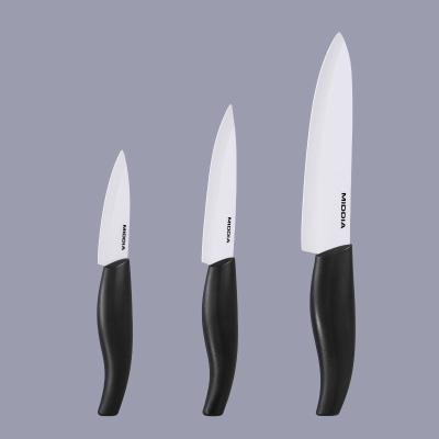 China Professional Chef Knife Set White Blade Green Handle for by MIDDIA Ceramic for sale