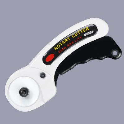 China Safe Fabric Cutting with MIDDIA Ceramic Rotary Cutter Safety Lock and Comfort Loop Handle for sale