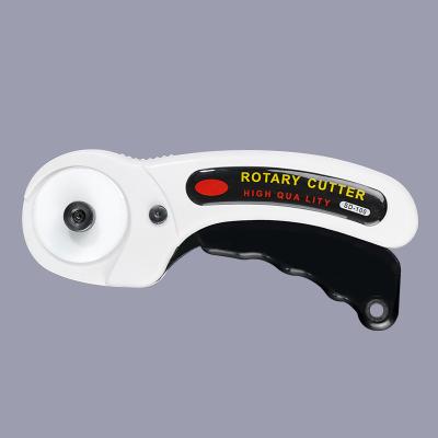 China Effortlessly Cut Through Any Fabric with MIDDIA 45mm Ceramic Blade Rotary Cutter for sale