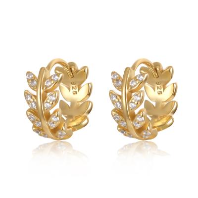 China 2021 New Cute Fashionable Zircon Leaf Stud Earrings Cute Olive Gold Plated 925 Sterling Silver Stud Earrings For Women for sale