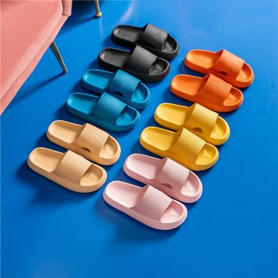 China Cushioning Mixed Color Indoor Hotel Thick-soled Lightweight Soft Slippers For Men And Women Inventory for sale