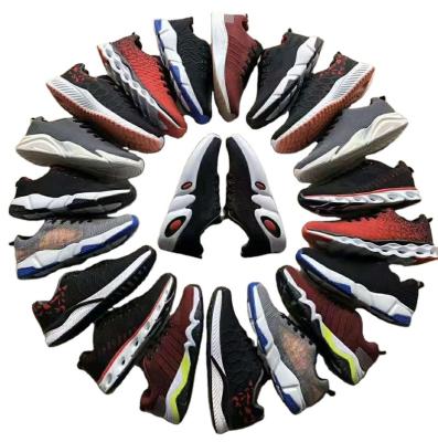 China Cushioning mixed knitted outdoor sports shoes for men's foreign trade bulk purchase shoe wholesale inventory for sale