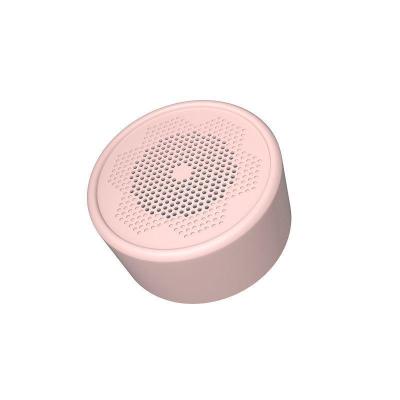 China BT 5.0 Outdoor Stereo Speaker Wireless Mini Portable Charging Mobile Phone Function Replacement Phone New Long Small With Microphone for sale