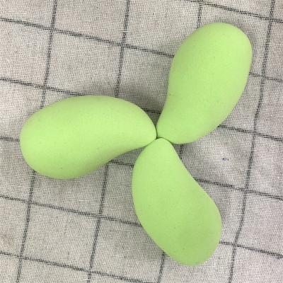 China Custom egg blue egg brush low moq egg sponge waterdrop private logo powder puff makeup sponge for sale