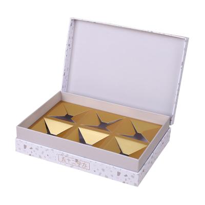 China Recyclable Luxury Custom Logo Recycled Cardboard Paper Box With Magnetic Closure Gift Packaging Boxes for sale