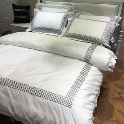 China Disposable Luxury Cotton White Embroidery Four Seasons Hotel Bedding Sets, Bedding Sheet Quilt Cover for sale